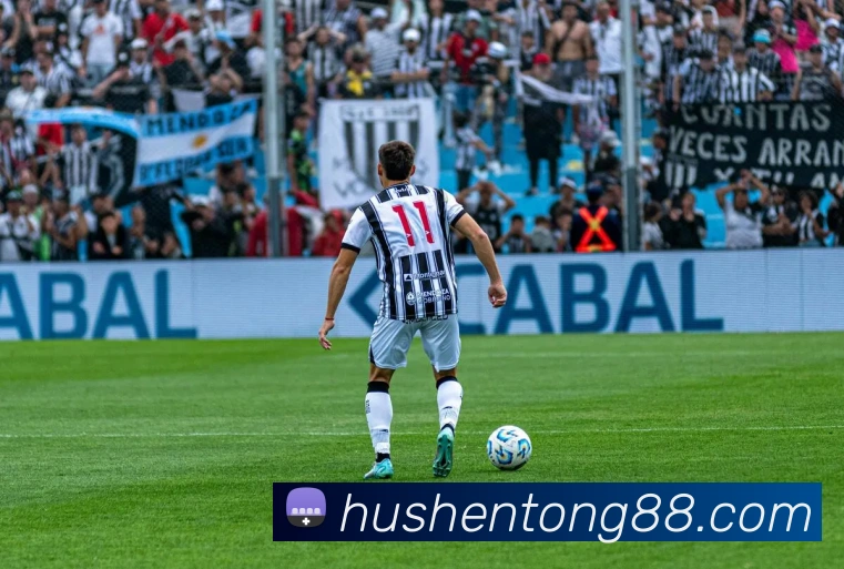 世界杯官网中文版APP 封面图